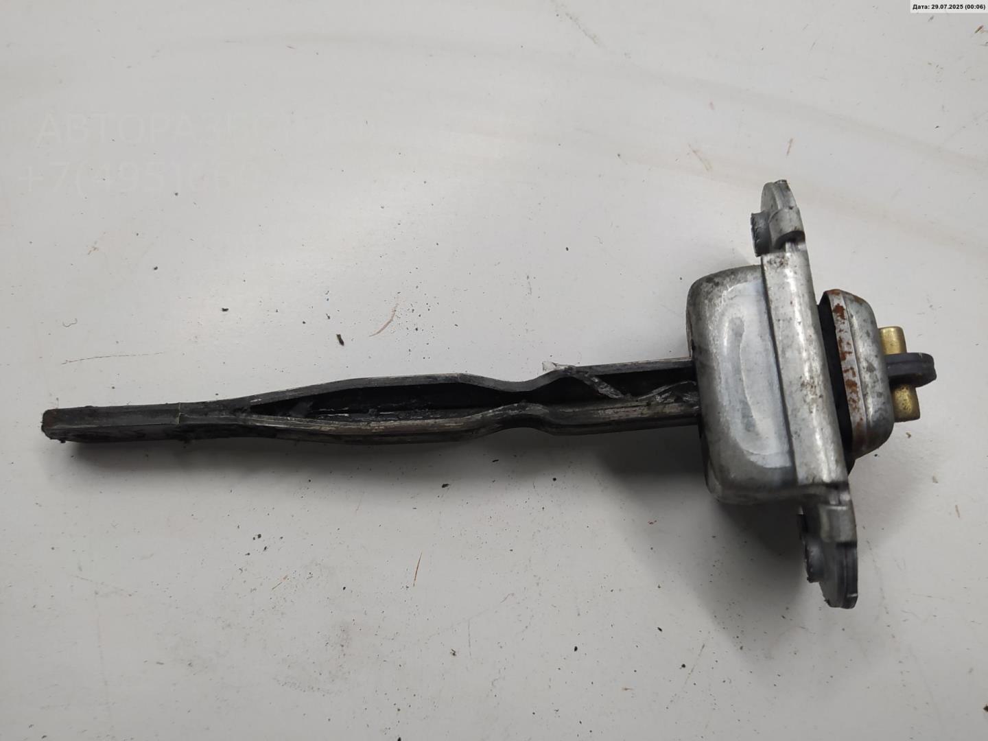 Ограничитель двери