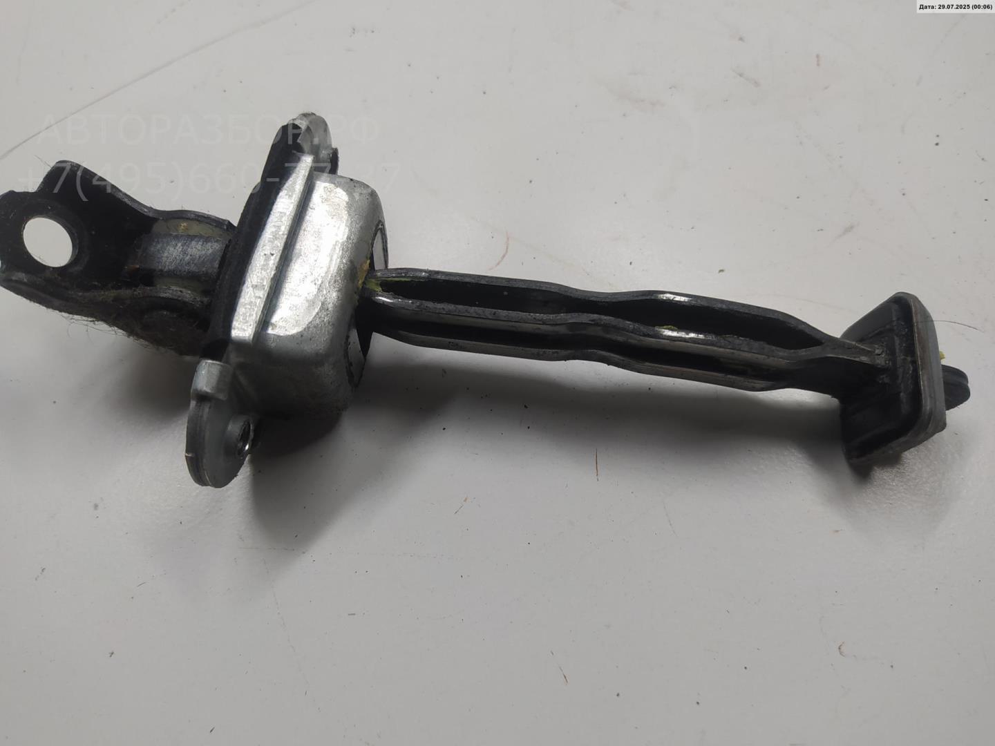 Ограничитель двери