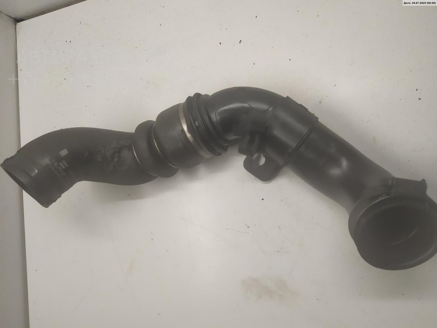 Патрубок интеркулера