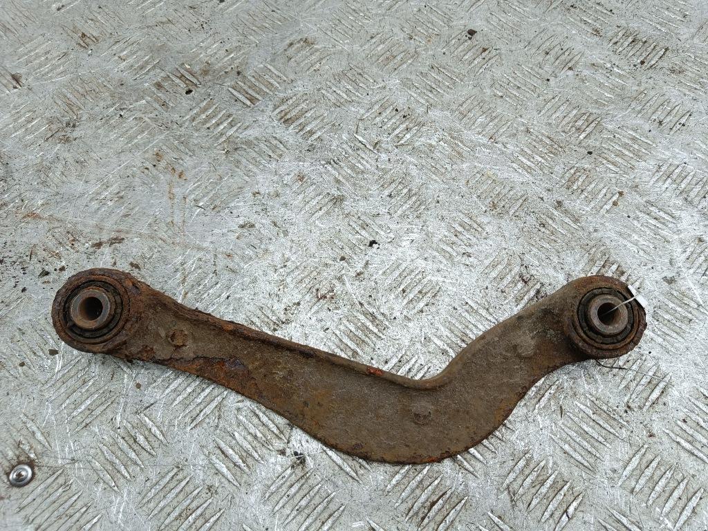 Рычаг задний левый