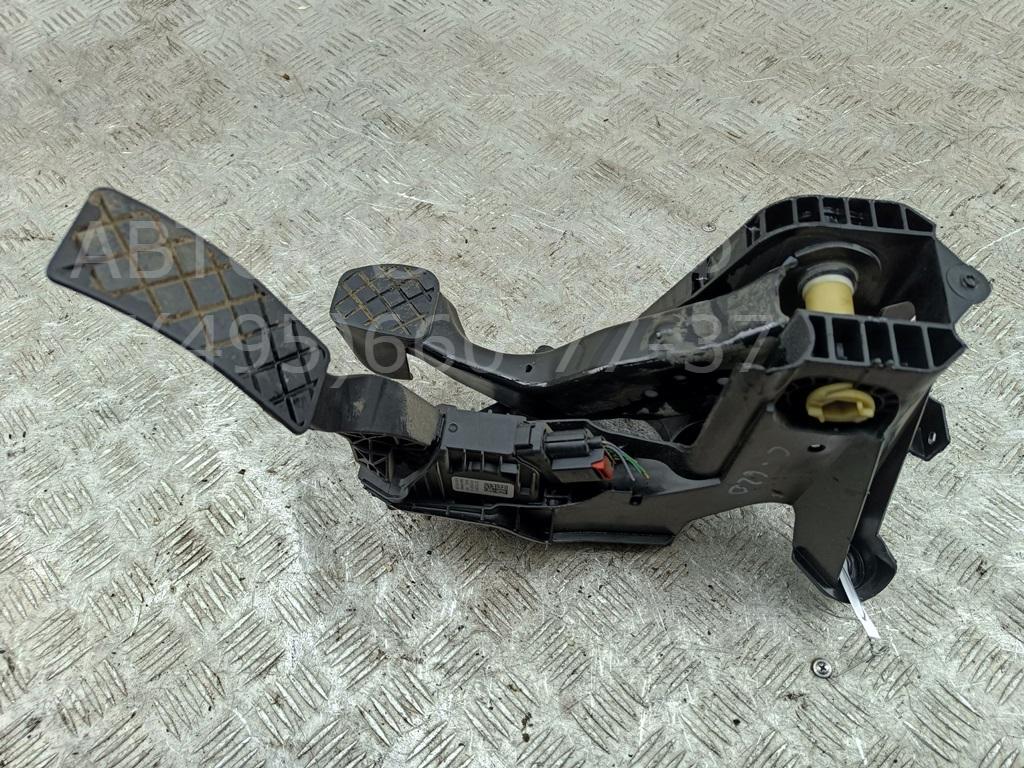 Педаль газа