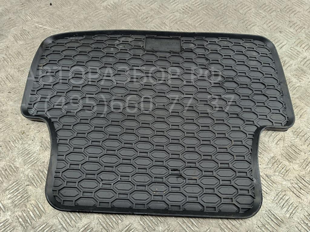 Покрытие напольное (ковролин)