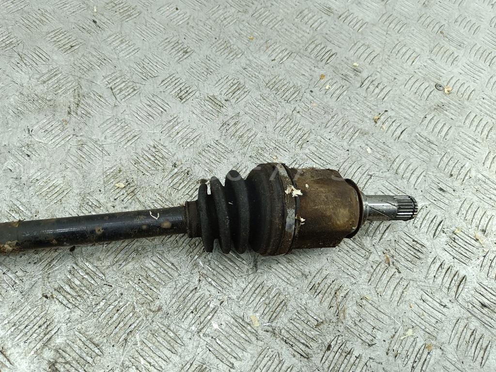 Полуось передняя правая