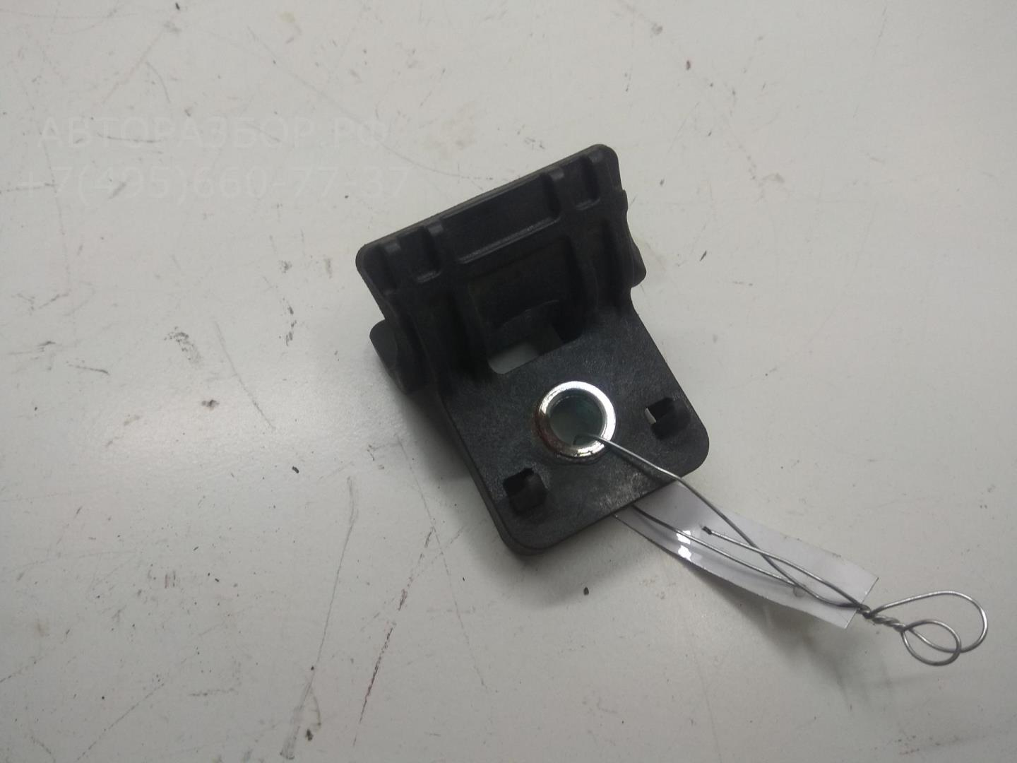 Кронштейн радиатора