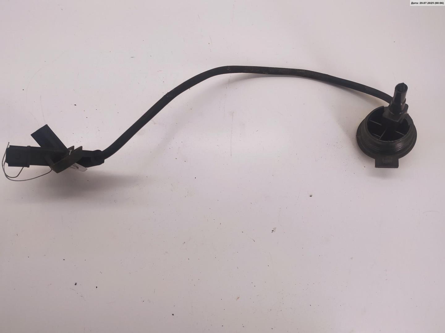 Датчик включения заднего хода