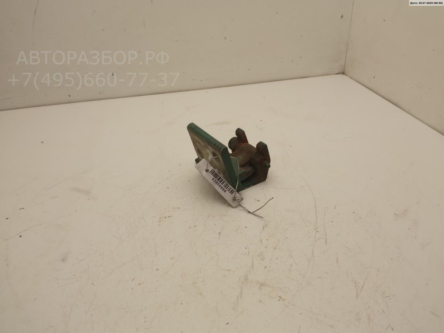 Петля двери