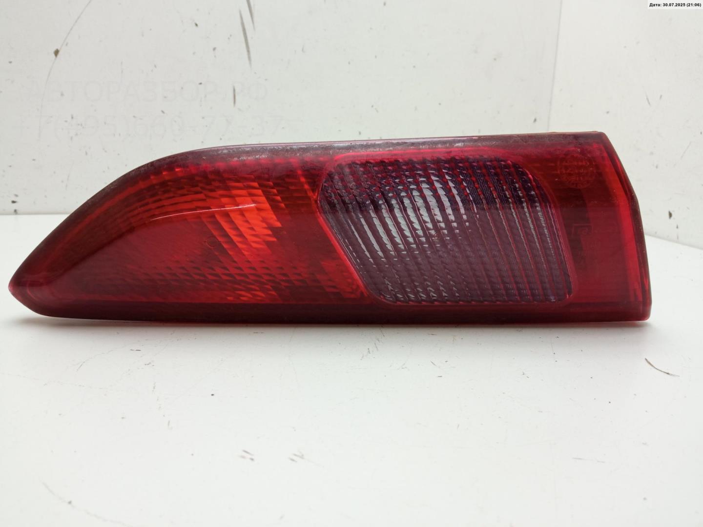 Фонарь задний внутренний левый