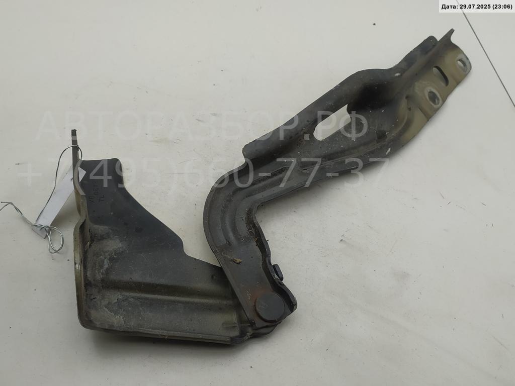 Петля капота правая