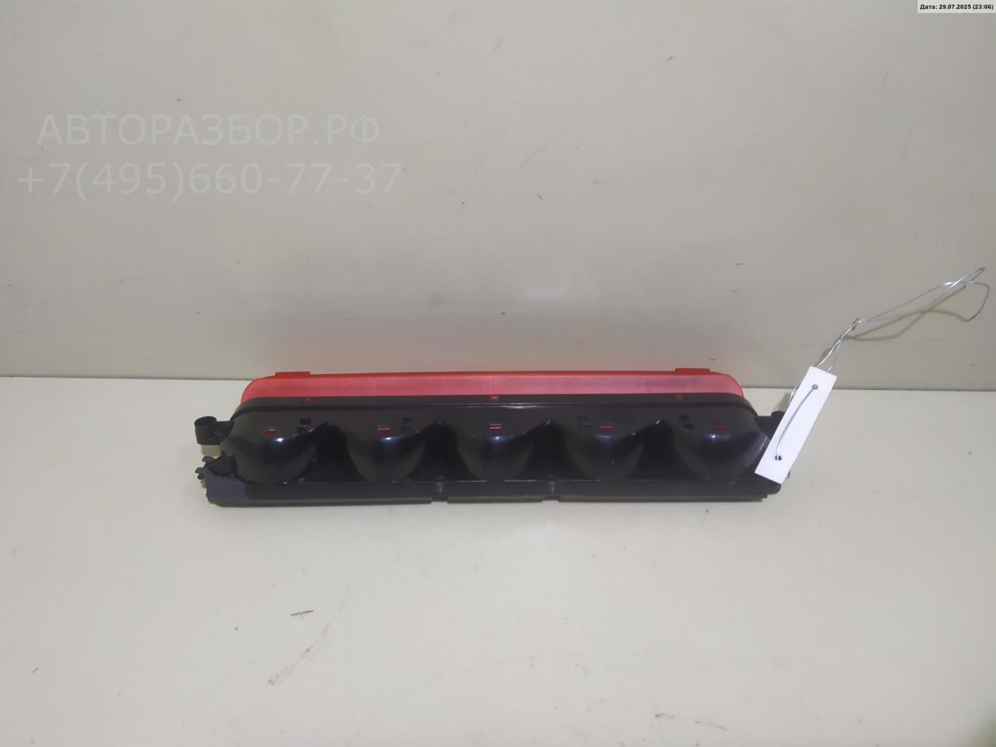 Фонарь задний (стоп сигнал)