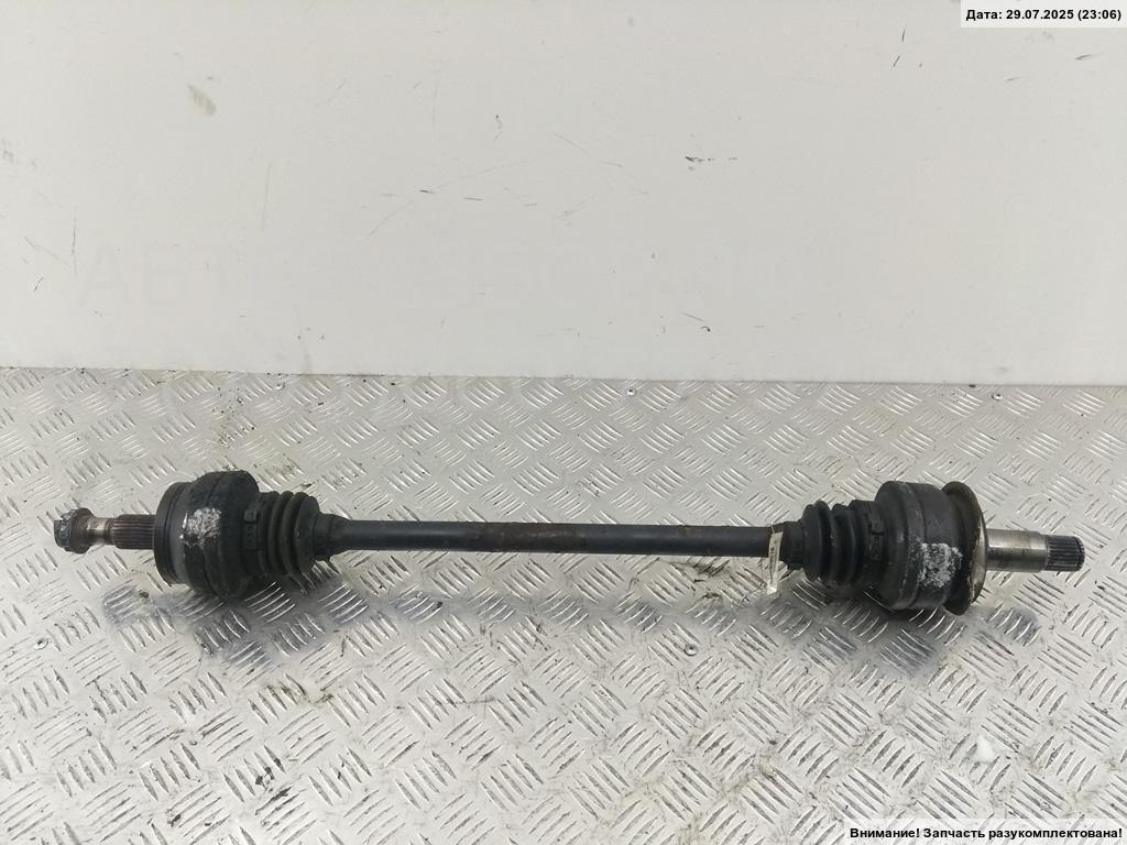 Полуось задняя