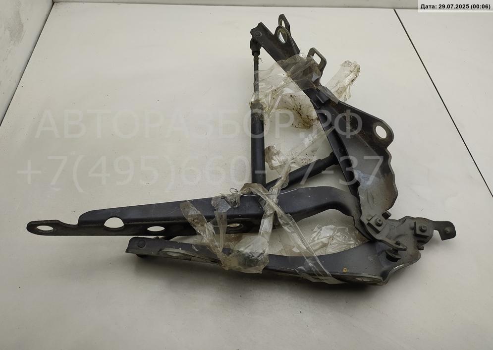 Петля капота левая