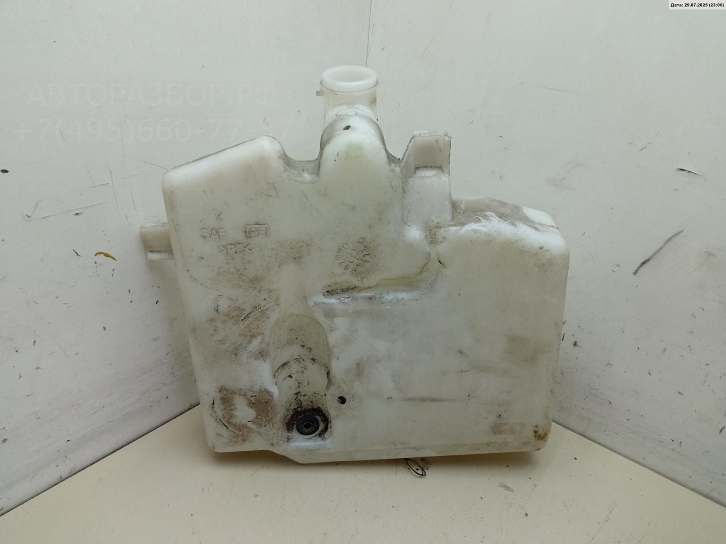 Бачок омывателя лобового стекла