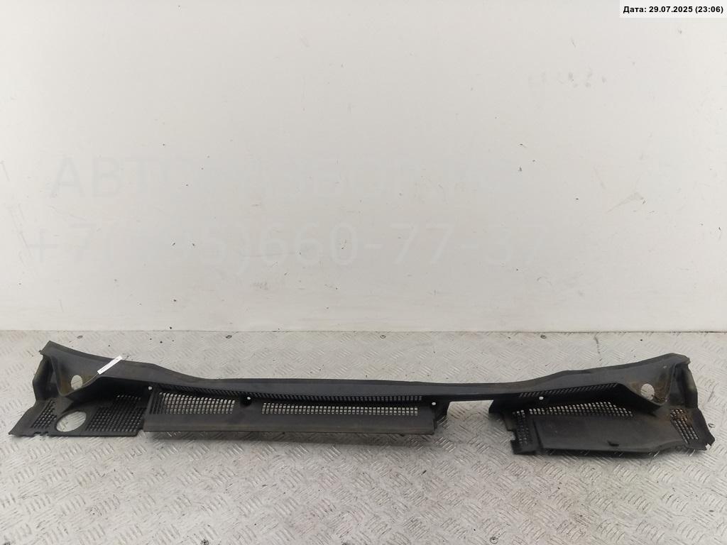 Решетка стеклоочистителей (Жабо)