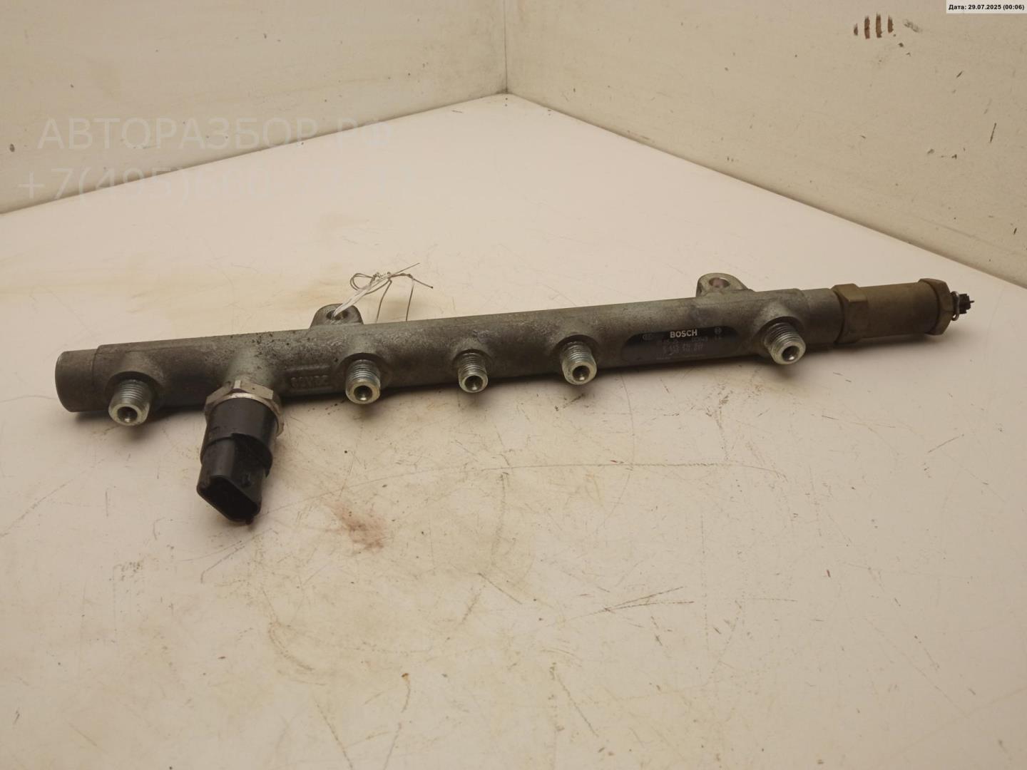 Рейка топливная (рампа)