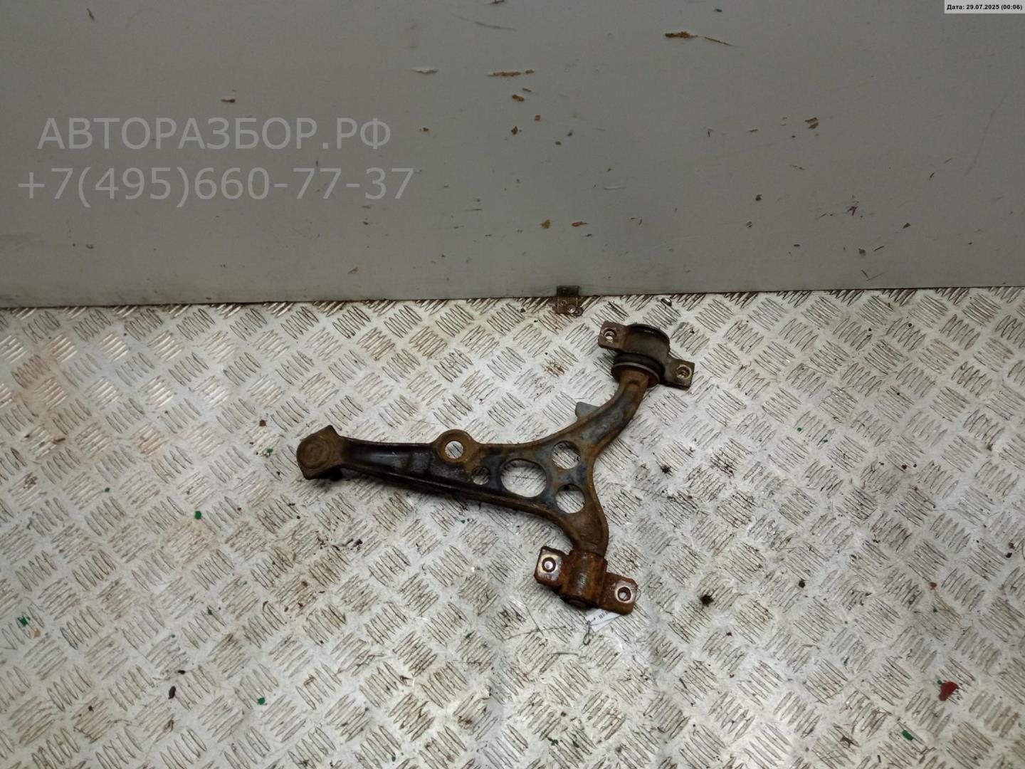 Рычаг передний левый