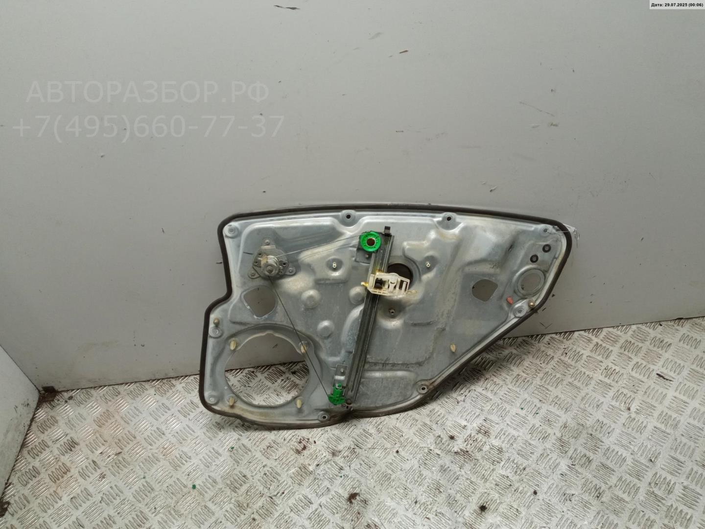 Стеклоподъемник механ. задний левый