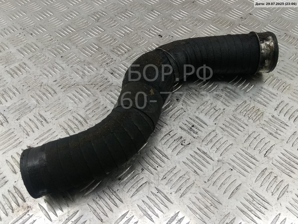 Патрубок интеркулера