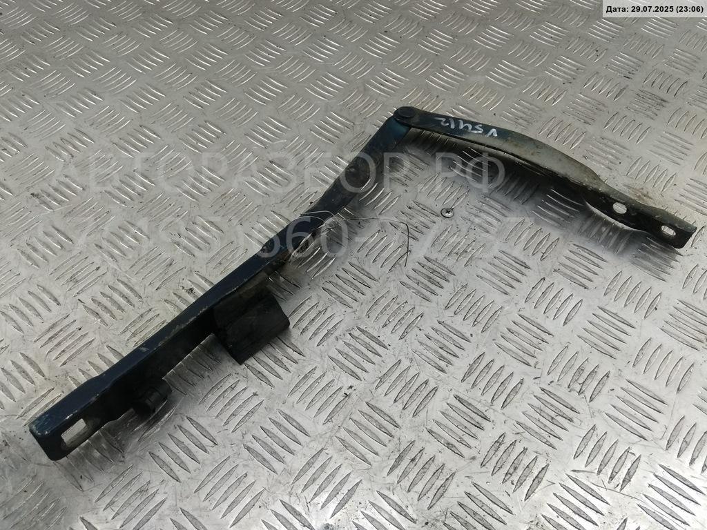 Петля капота левая