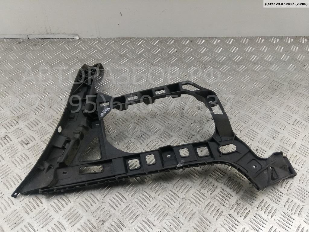 Кронштейн заднего бампера