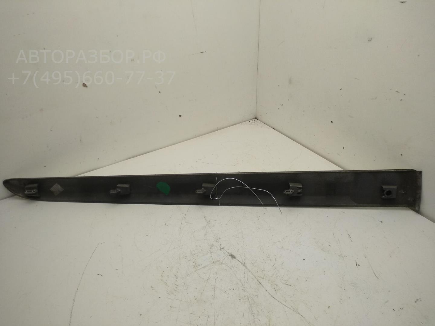 Накладка двери задней левой