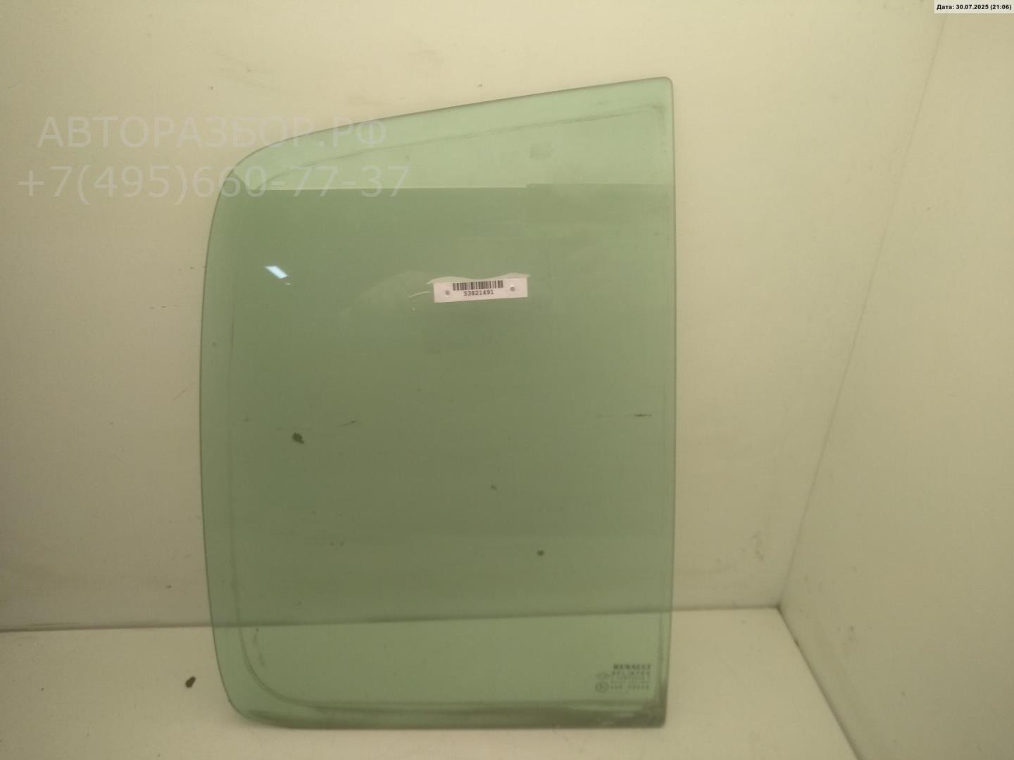 Стекло двери задней правой (форточка)