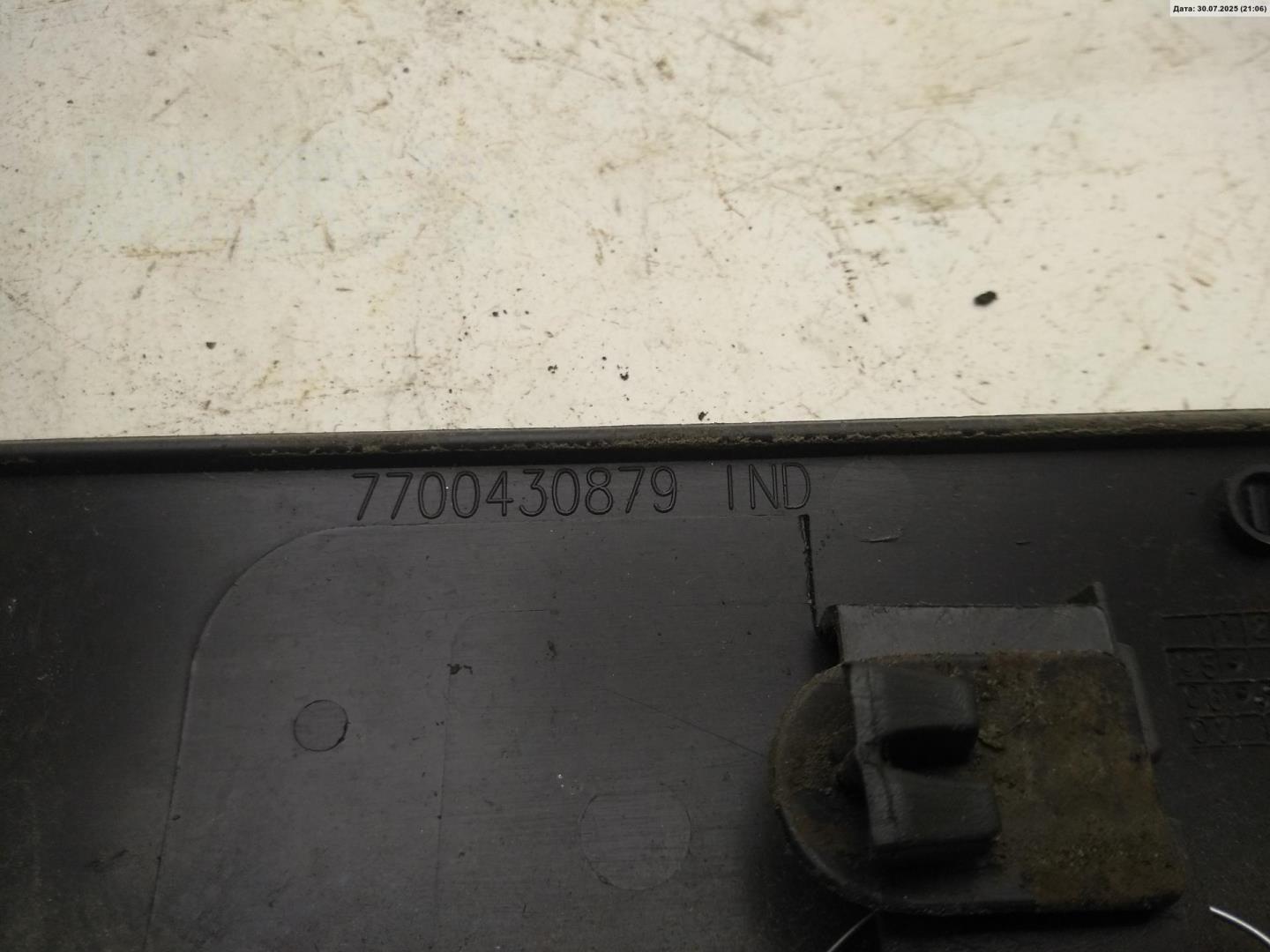 Накладка двери задней левой