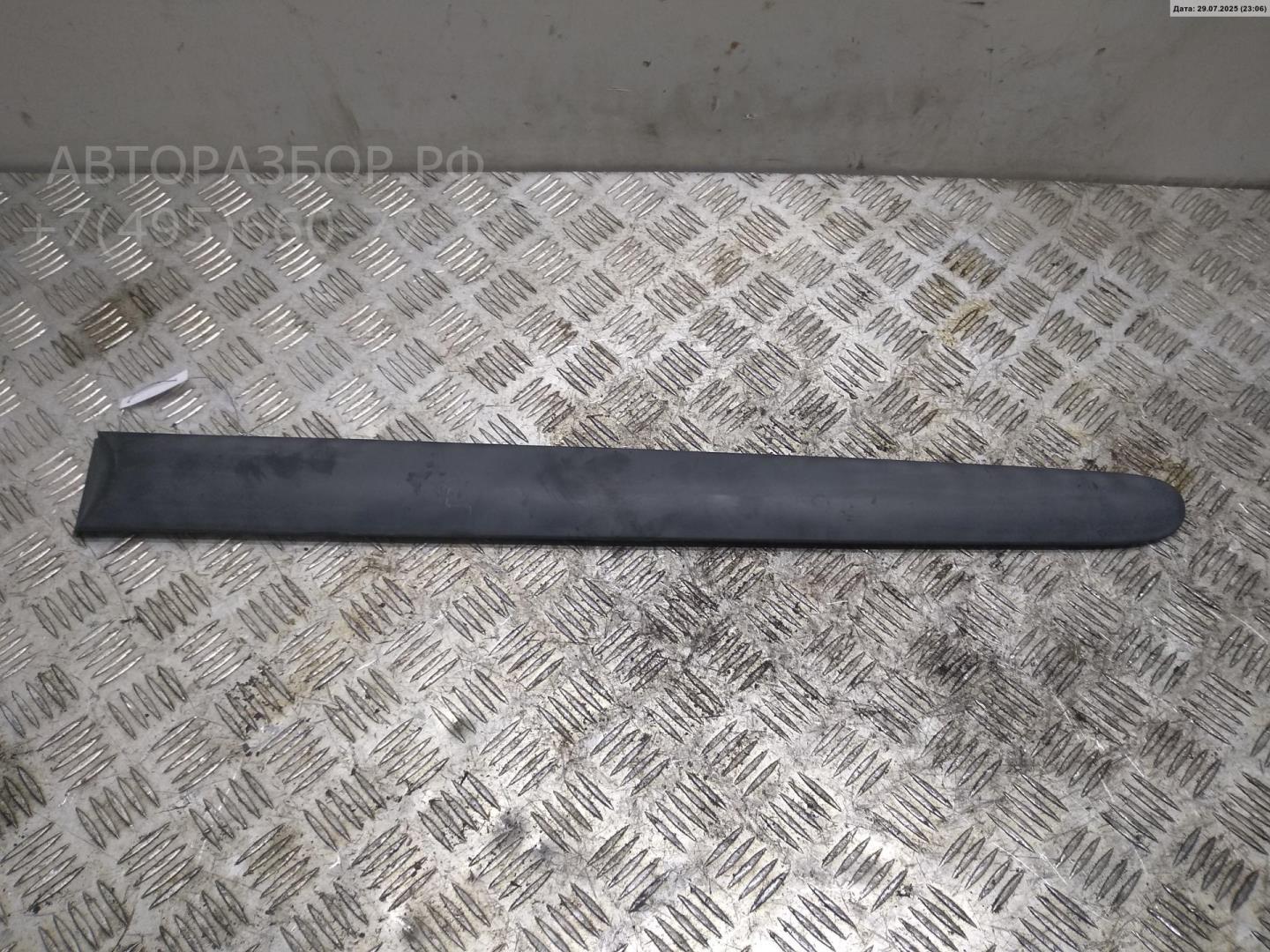 Накладка двери задней левой