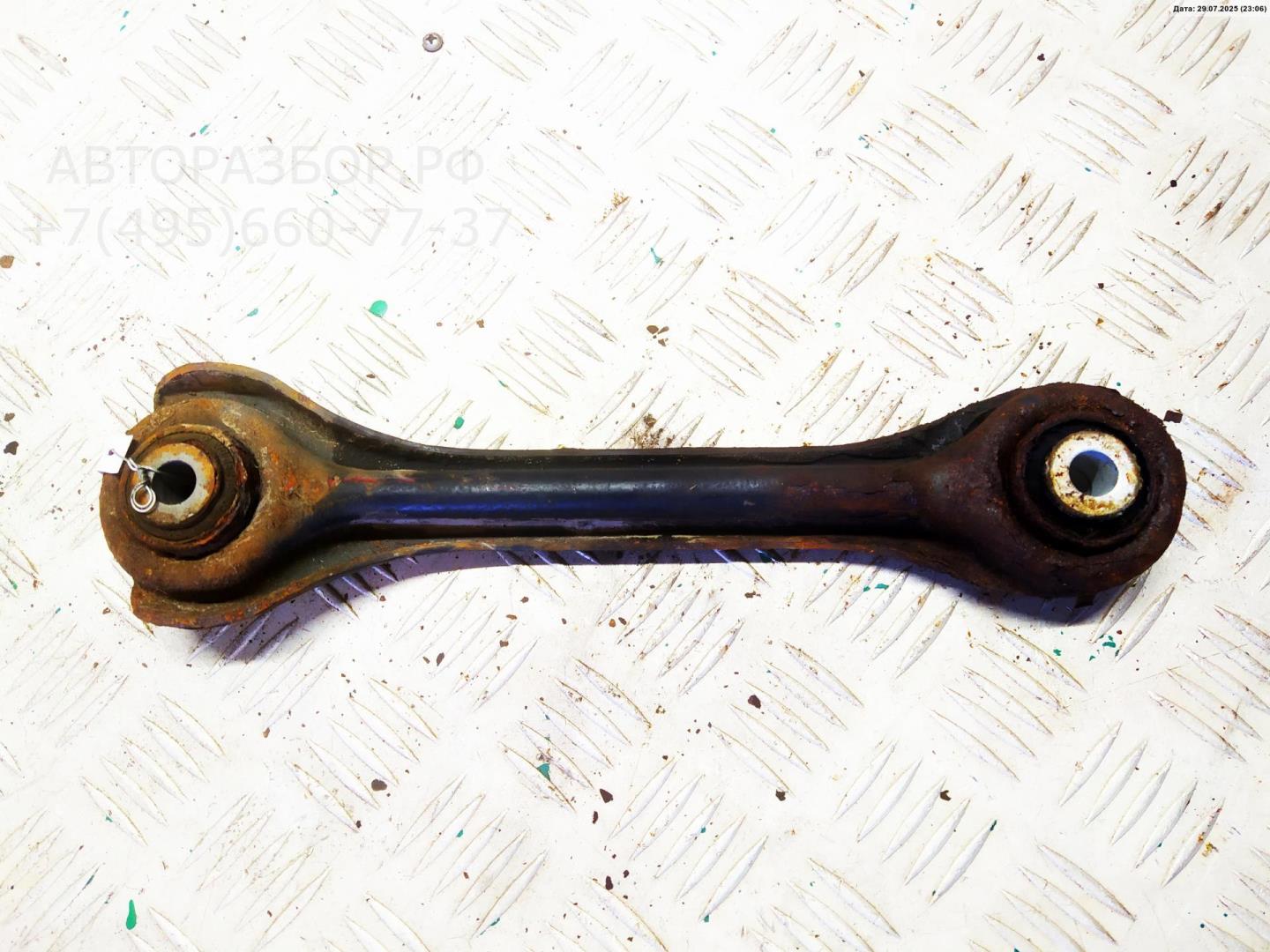 Рычаг задний правый