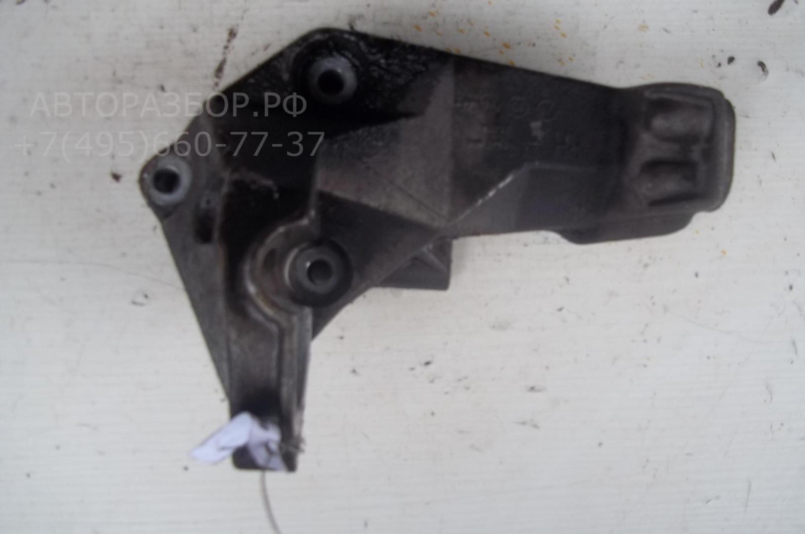 Кронштейн двигателя передний