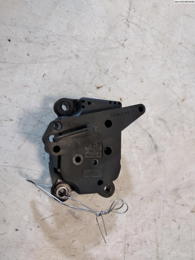 Моторчик заслонки печки