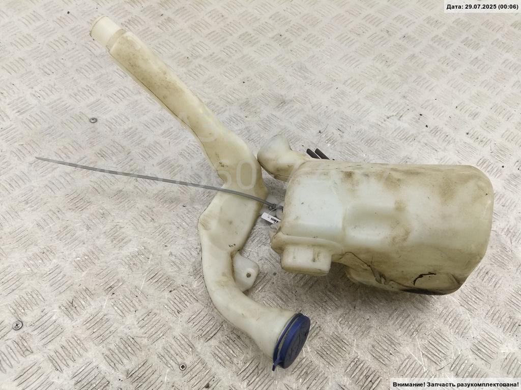 Бачок омывателя лобового стекла