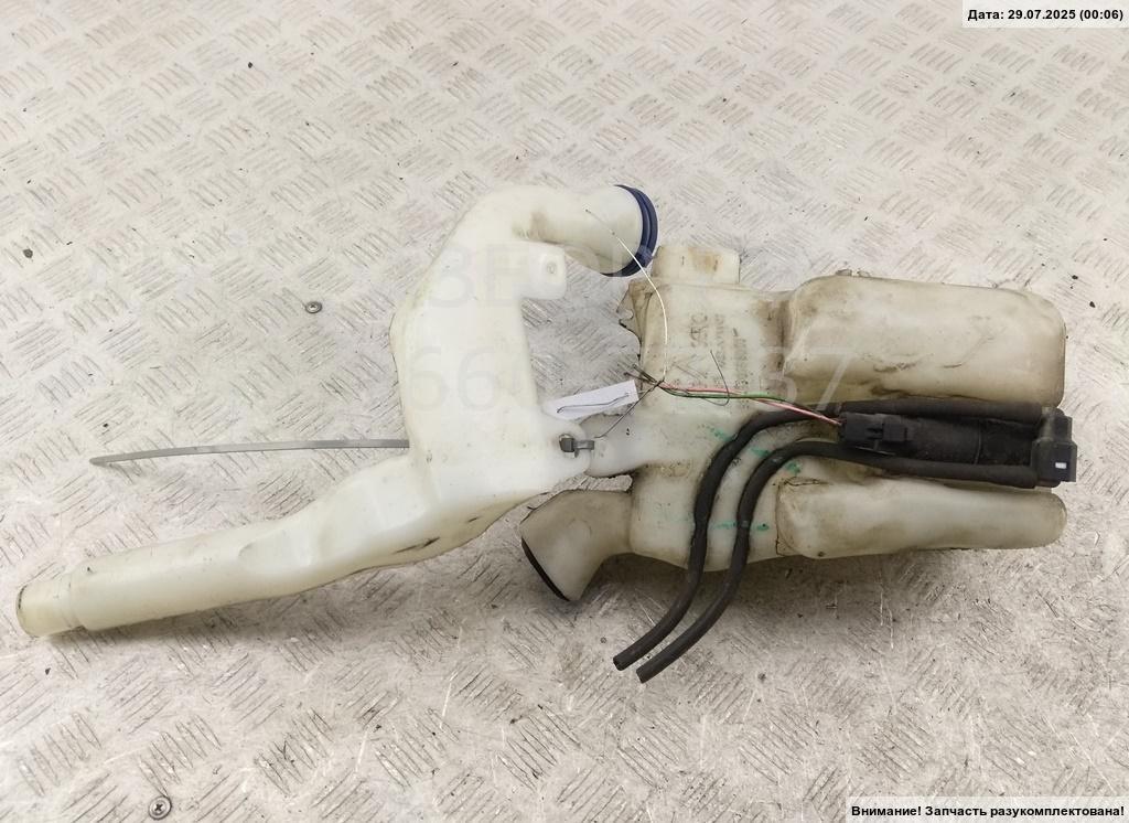 Бачок омывателя лобового стекла