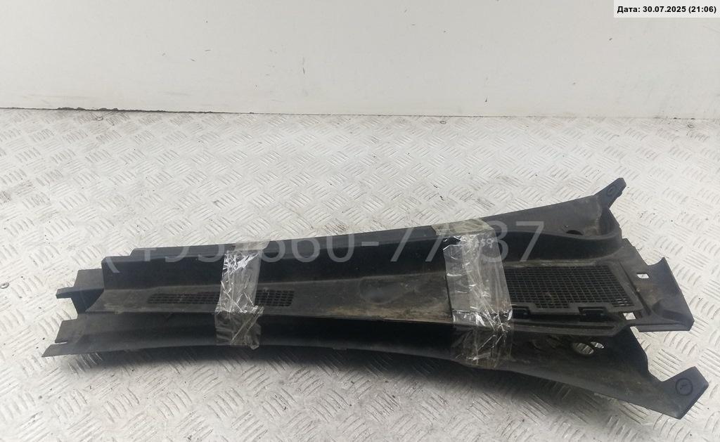 Решетка стеклоочистителей (Жабо)