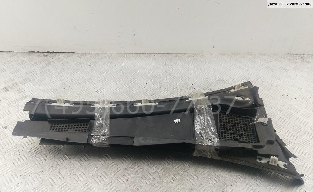 Решетка стеклоочистителей (Жабо)