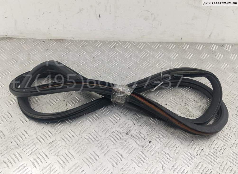 Уплотнитель двери