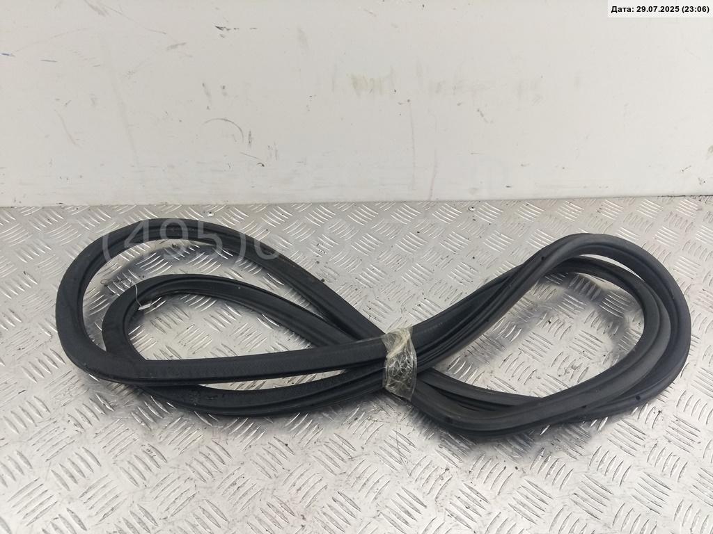 Уплотнитель двери