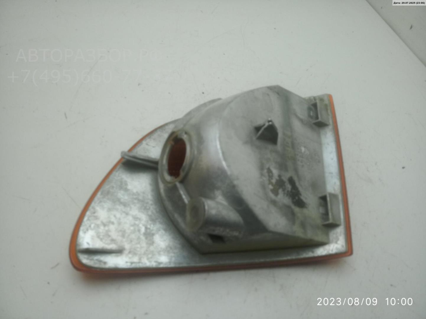 Указатель поворота правый