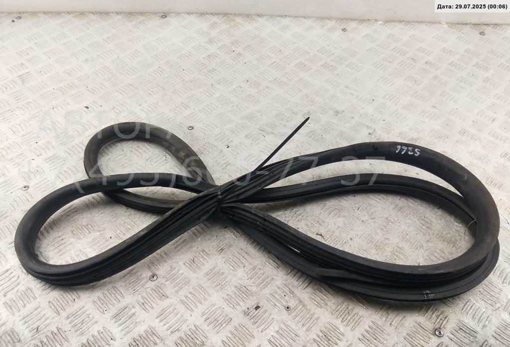 Уплотнитель двери