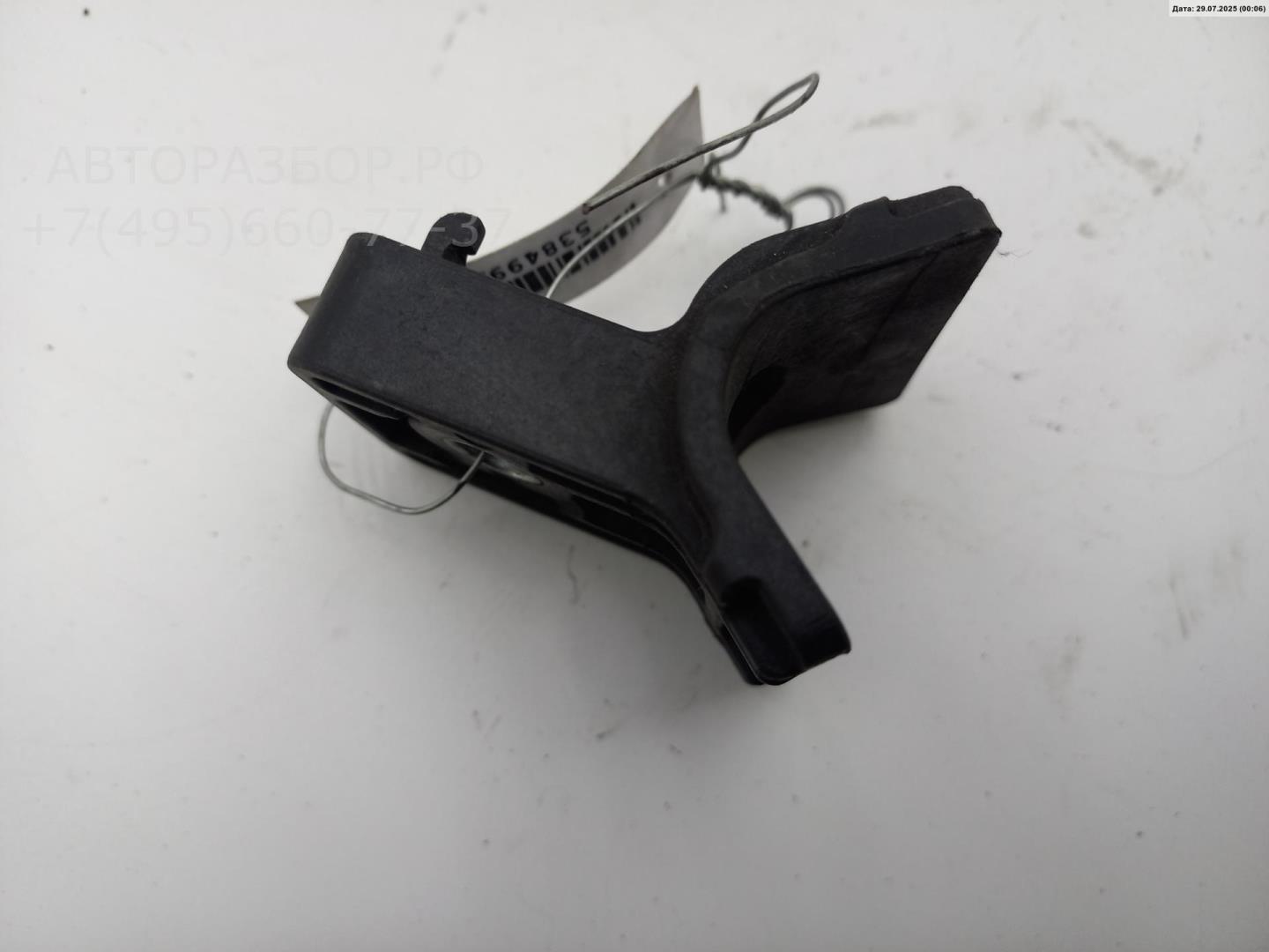 Кронштейн радиатора