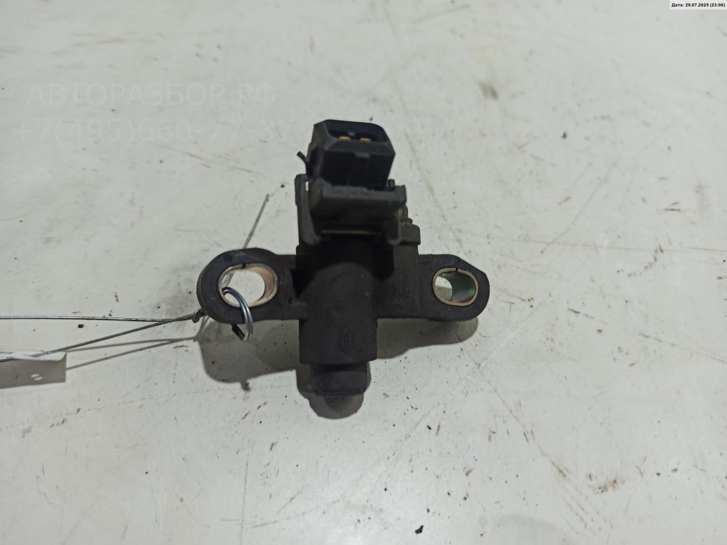 Датчик положения коленвала