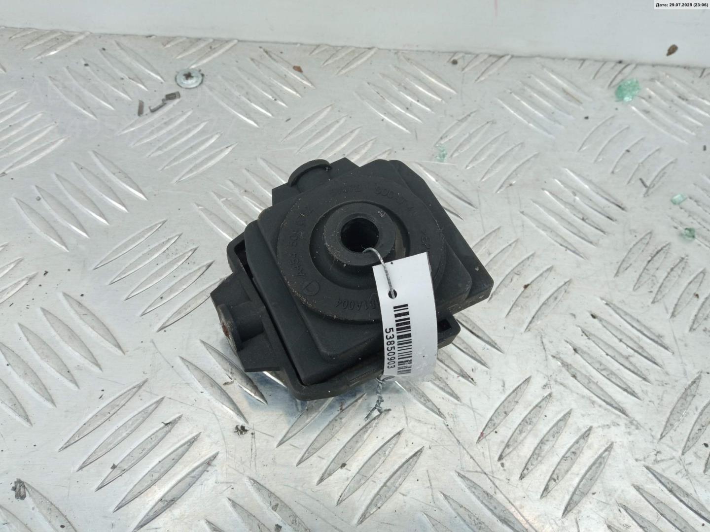 Кронштейн (сопут. товар)