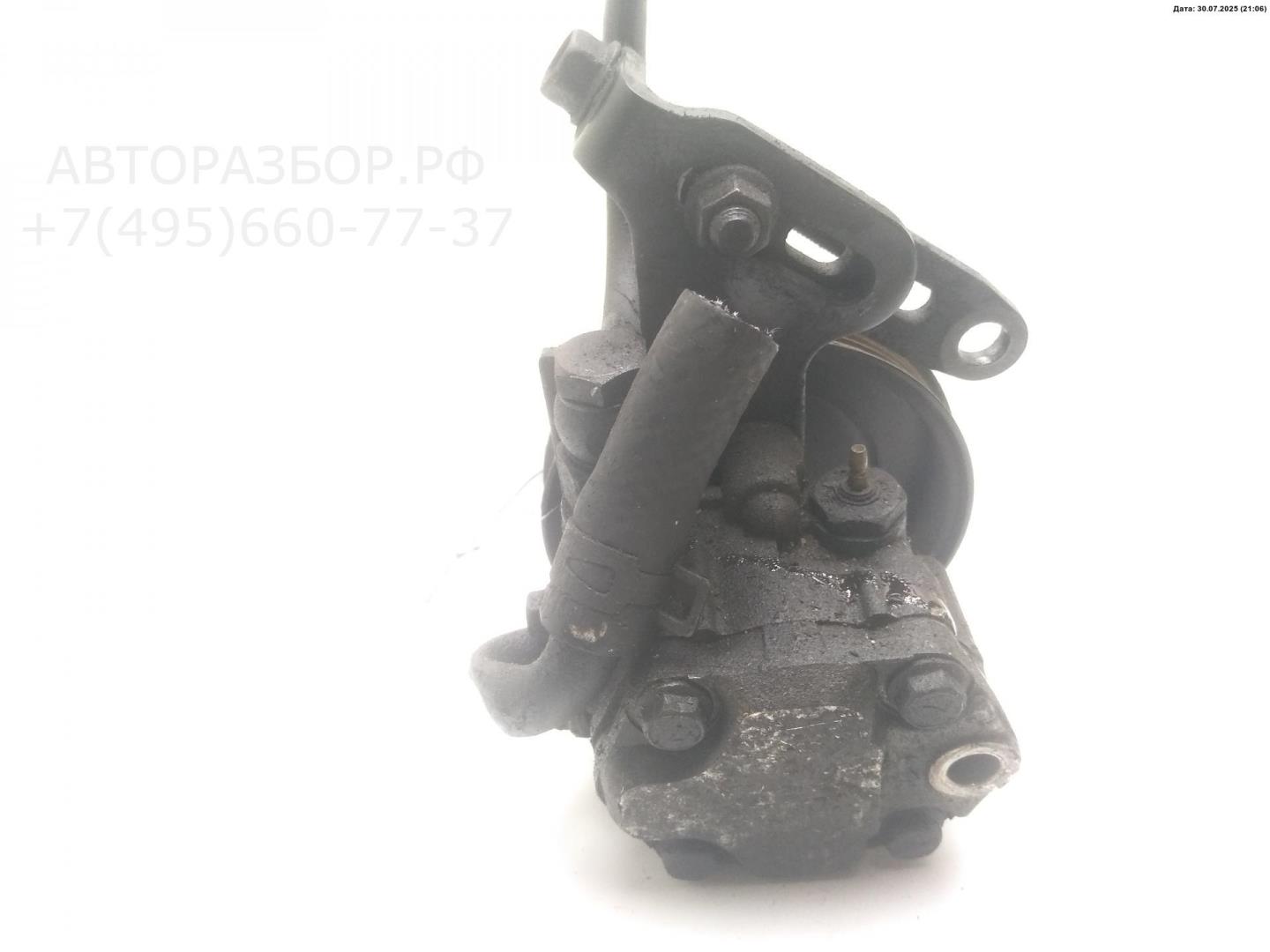 Насос ГУР (гидроусилитель руля)