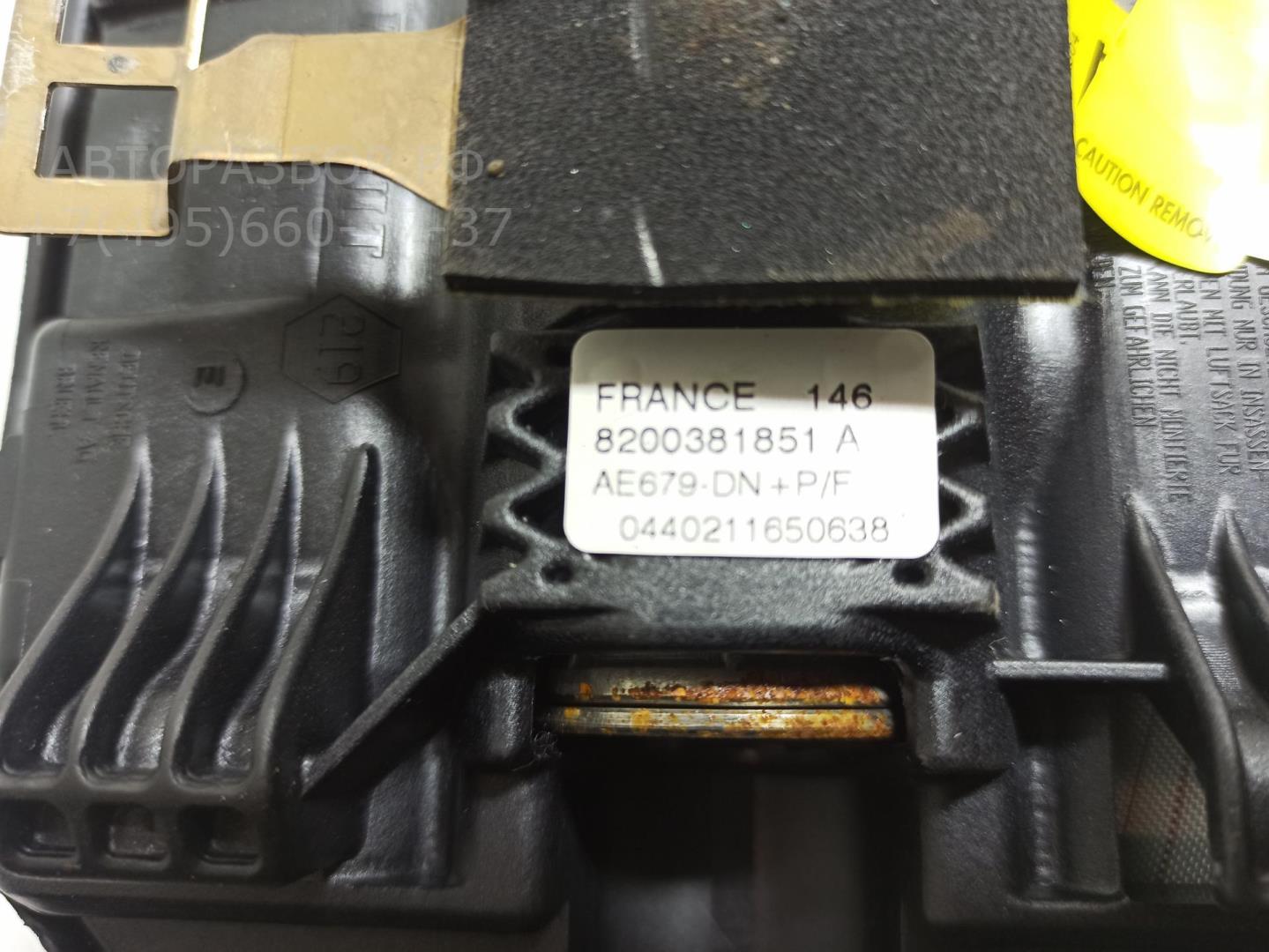 Подушка безопасности в рулевое колесо