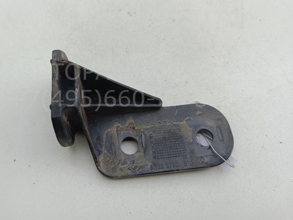 Кронштейн переднего бампера левый