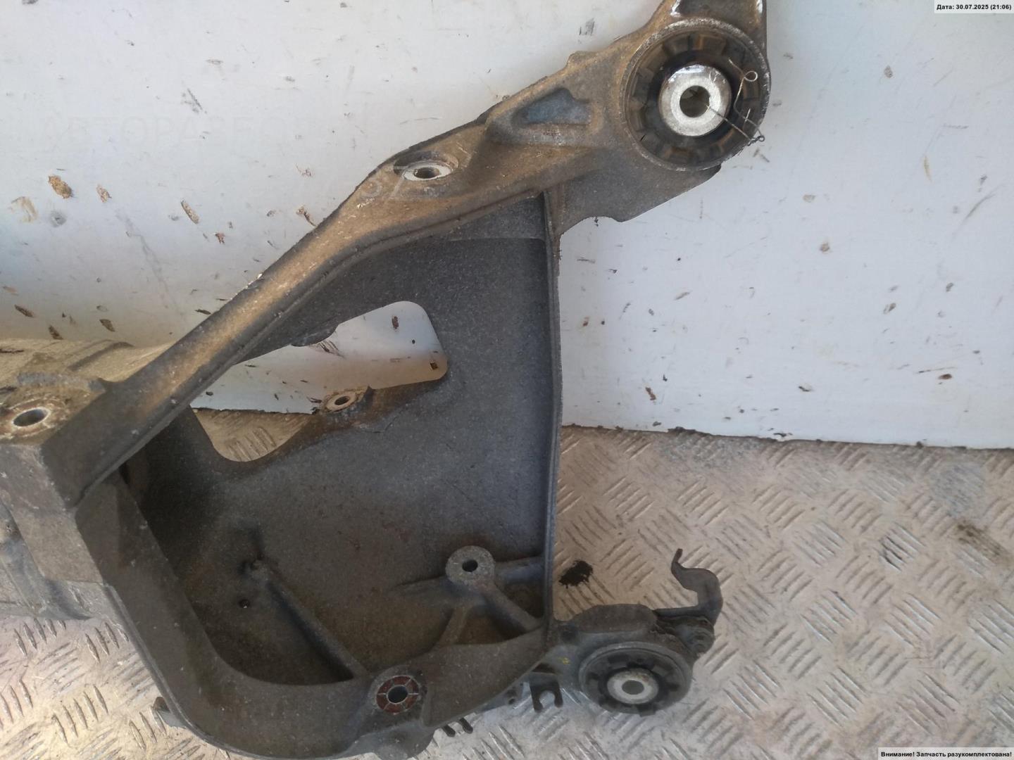 Балка задняя