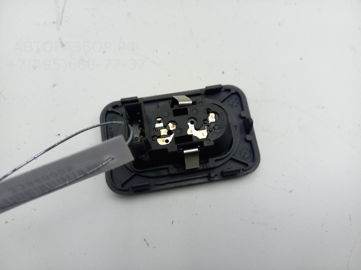 Кнопка стеклоподъемника