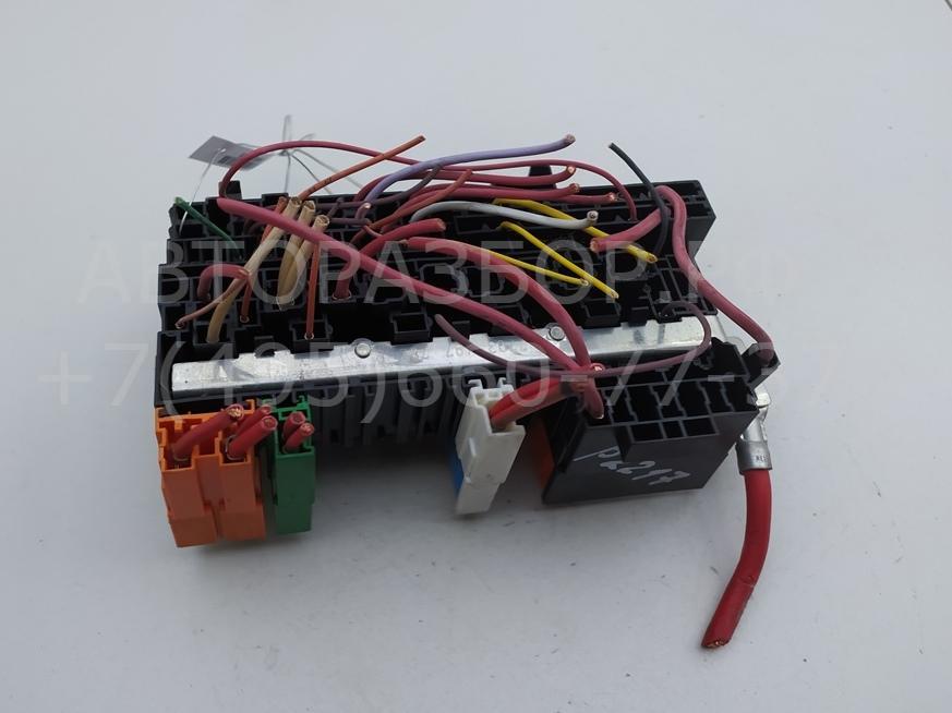 Блок предохранителей