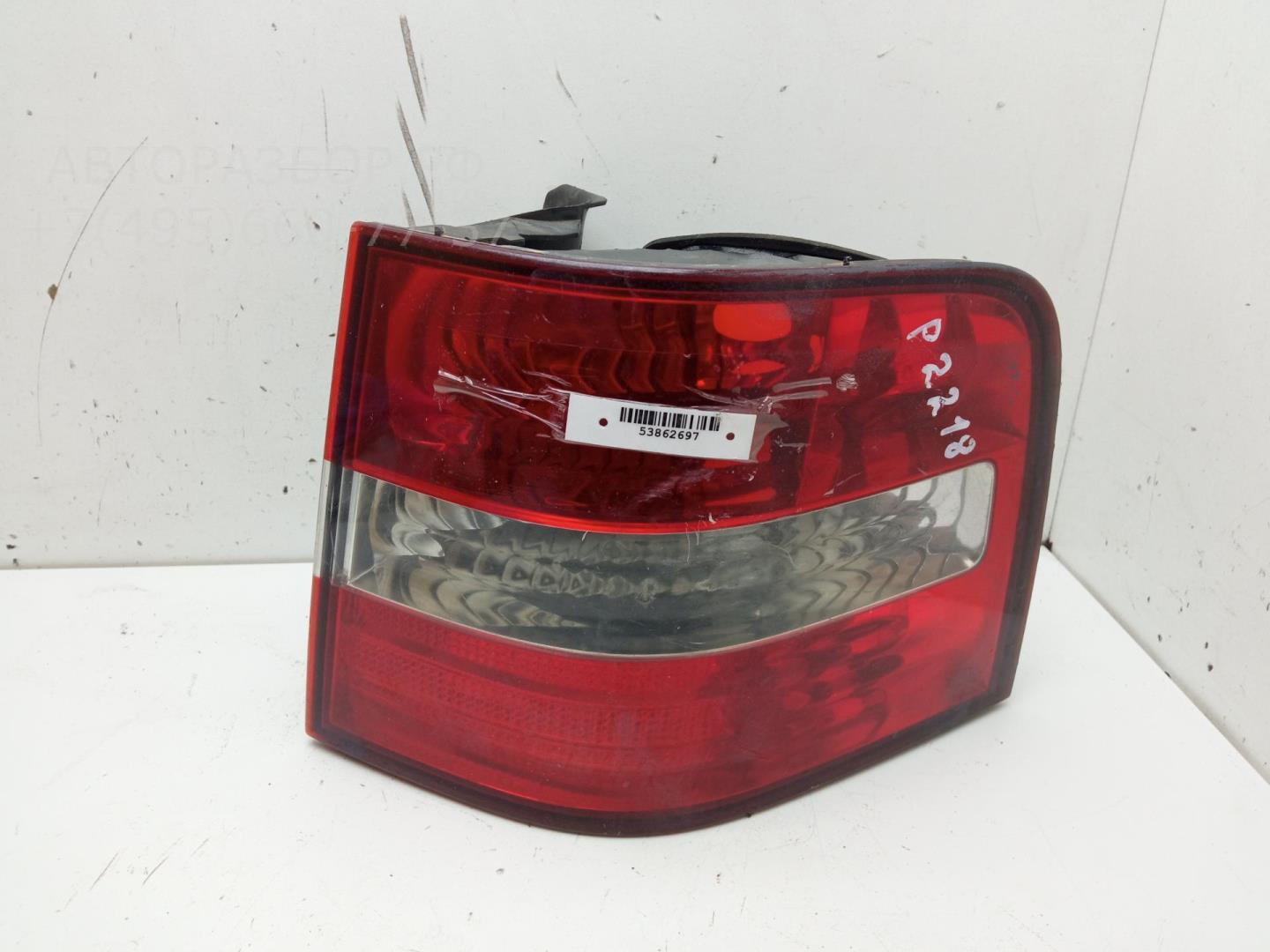 Фонарь задний правый