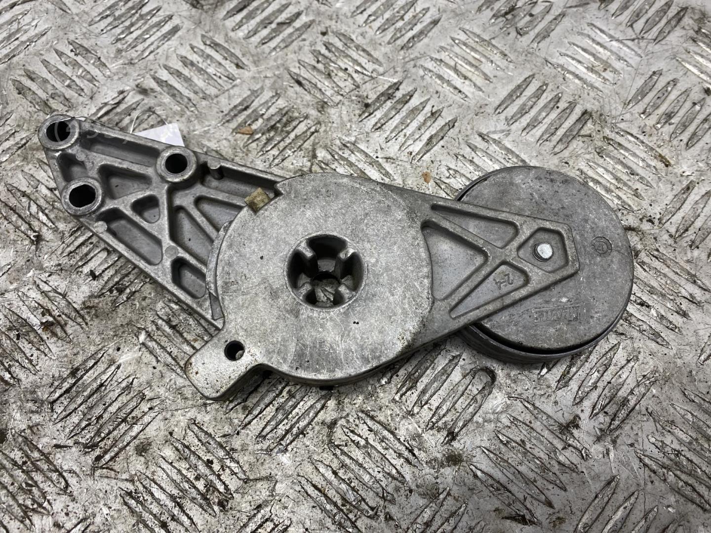 Механизм натяжения ремня ГРМ