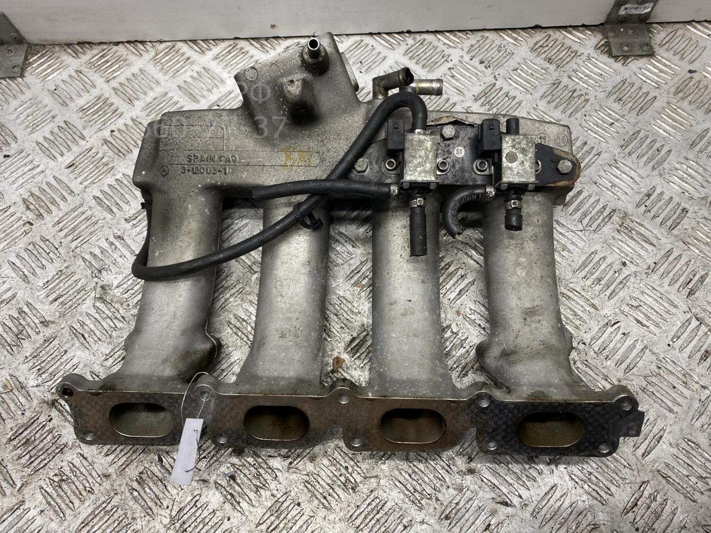 Коллектор впускной